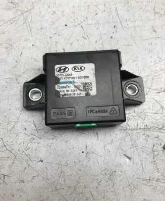 Hyundai i40 Other control units/modules 957753Z000