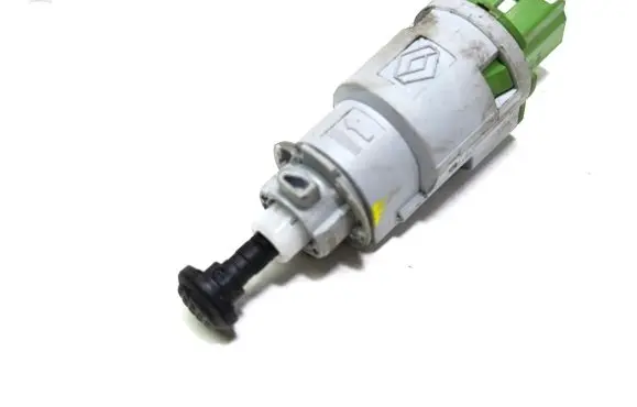 Renault Captur Brake pedal sensor switch 8200276360D