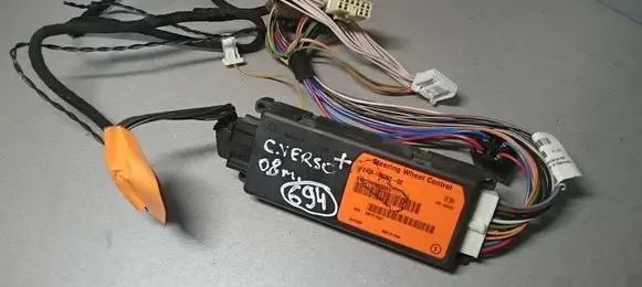 Toyota Corolla Verso AR10 Power steering control unit/module PZ4090029102 PZ4090029202