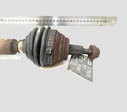 Skoda Octavia Mk2 (1Z) Front driveshaft