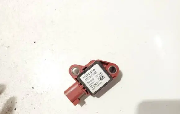 Volvo V50 Airbag deployment crash/impact sensor 30737138