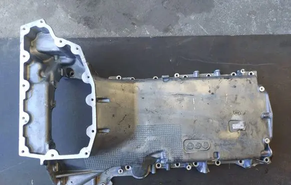 Mercedes-Benz S W222 Oil sump A6560147700