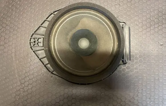 Opel Insignia A Front door speaker
