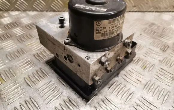 Mercedes-Benz CLK A209 C209 ABS Pump 0345457732 0054312912