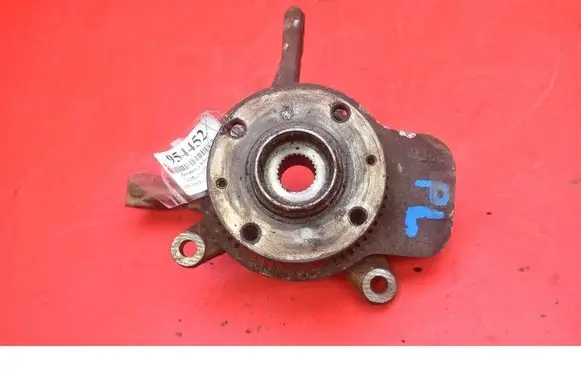 Suzuki Swift II Front wheel hub spindle knuckle