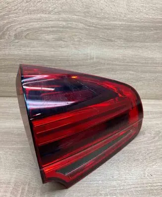 Porsche Cayenne (92A) Tailgate rear/tail lights 7P5945307G