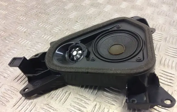 BMW X3 F25 Parcel shelf speaker 9213760