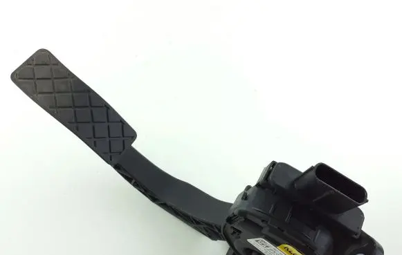 Audi A4 S4 B8 8K Accelerator throttle pedal 8K1723523A KL6358