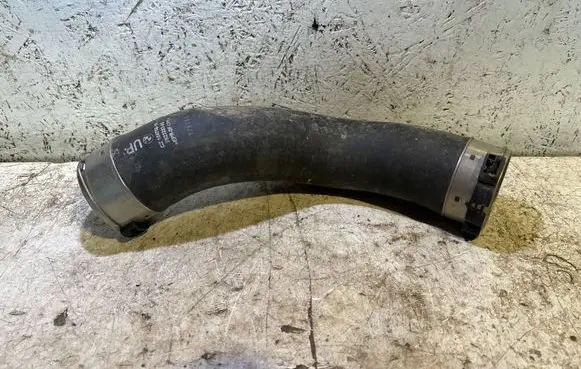 BMW X3 F25 Intercooler hose/pipe 7823233