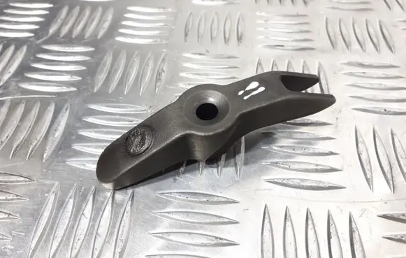 Nissan Almera N16 Fuel Injector clamp holder