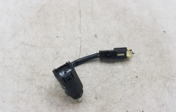Toyota Corolla Verso AR10 Bonnet alarm switch sensor NOCODE