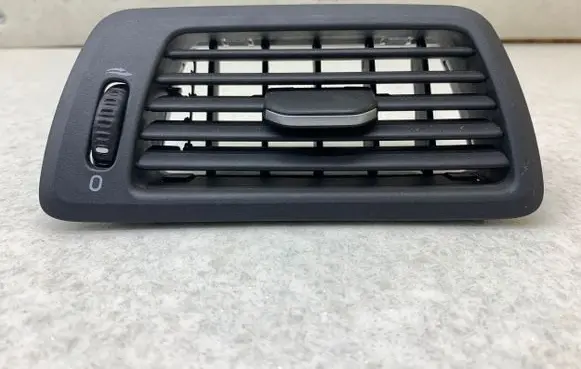 Volvo XC70 Dashboard side air vent grill/cover trim 13409375 3409375 1264
