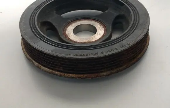 Peugeot 208 Crankshaft pulley 9654961080