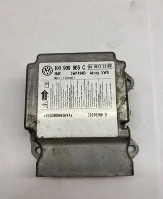 Volkswagen Golf VI Airbag control unit/module 1K0909605C