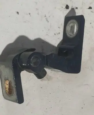 Audi A4 S4 B9 Front door upper hinge 8W0833404A