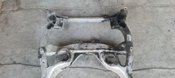 BMW 5 F10 F11 Front subframe 6778380 6778373
