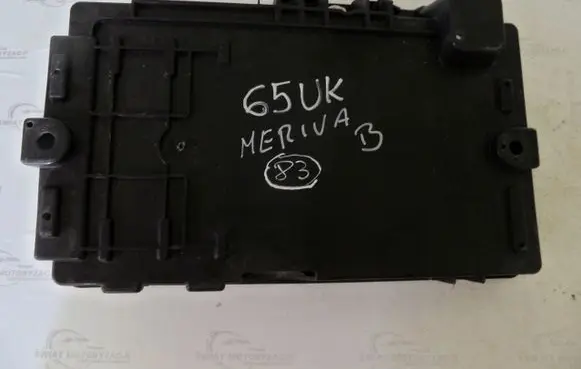 Opel Meriva B Battery tray 13312808