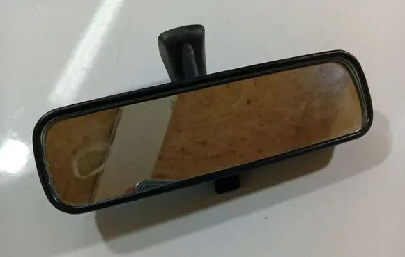 Toyota Corolla Verso AR10 Rear view mirror (interior) E11015709
