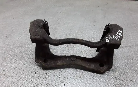 Toyota Avensis T250 Front Brake Caliper Pad/Carrier 