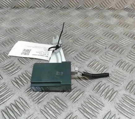 Lexus IS 220D-250-350 Other devices 8974053060