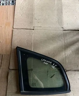 Renault Laguna III Rear side window