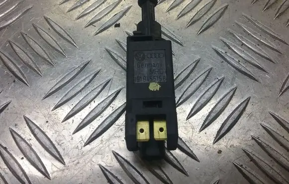 Clutch pedal sensor