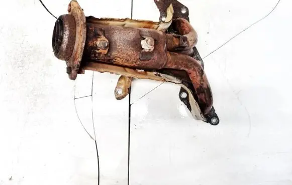 Mazda 6 Exhaust manifold