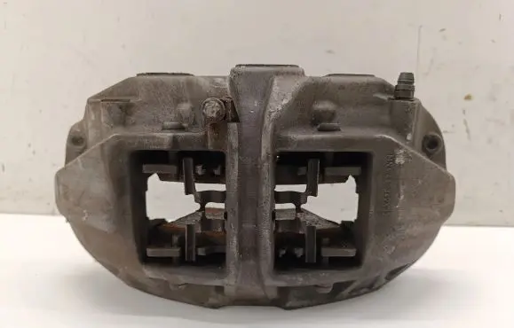 Mercedes-Benz C W206 Front brake caliper
