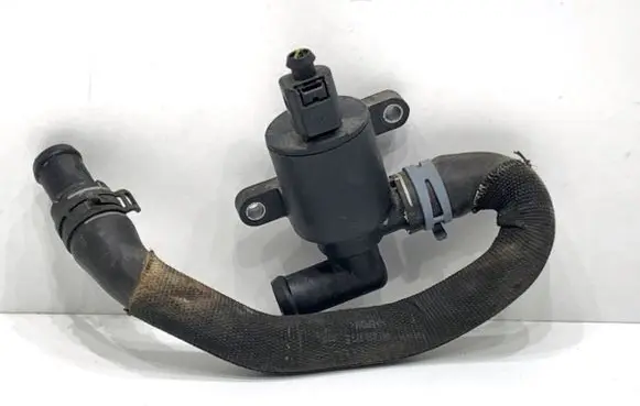 Audi A8 S8 D4 4H Coolant heater control valve 4H0121671D