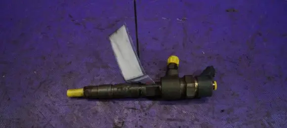 Alfa Romeo 147 Fuel injector 0445110119