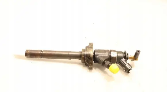 Fuel injector