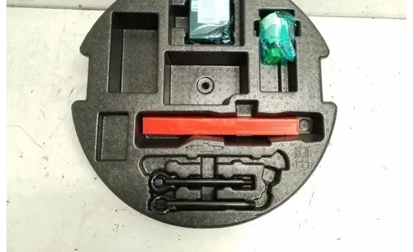 Toyota Corolla Cross Tool set 6499316050