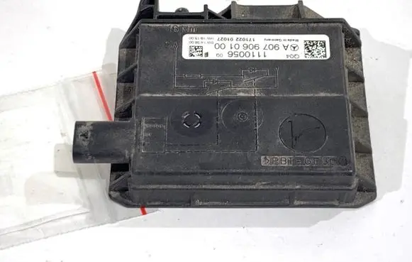 Mercedes-Benz Sprinter W907 W910 Other exterior part A9079060100