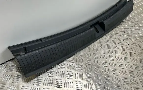 Volkswagen Tiguan Allspace Trunk/boot sill cover protection 5NN863459