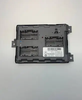 Mercedes-Benz C W206 Central body control module A2069001721 203300 A2069011900