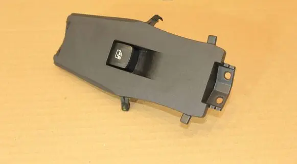 BMW 2 G42 Electric window control switch 9327031