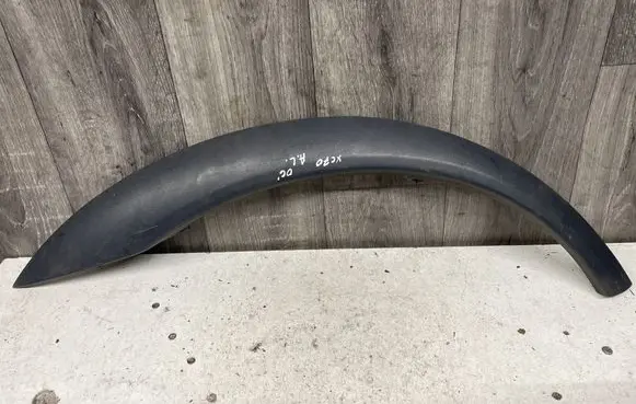 Volvo XC70 Rear arch trim 9190880