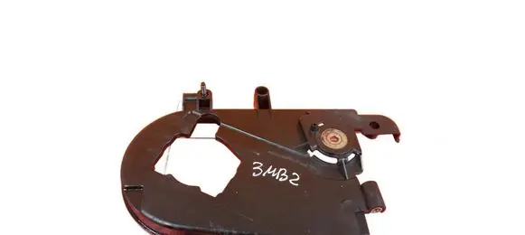 Land Rover Discovery 3 - LR3 Timing chain cover 7H2Q6A247JA