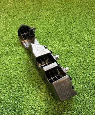KIA Niro Front bumper mounting bracket 86551AT000