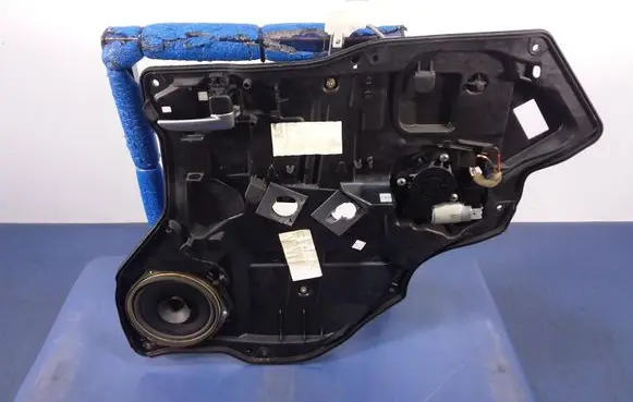 Mazda 2 Rear door window regulator with motor 3M71-A045H22-A