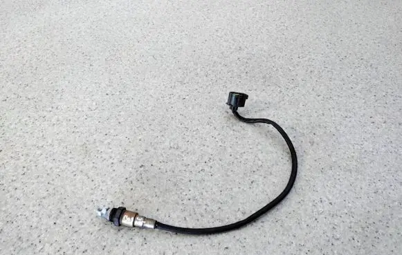 Mercedes-Benz C W205 Lambda probe sensor a0075426418