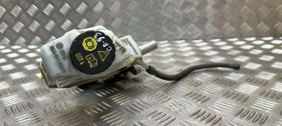Skoda Octavia Mk3 (5E) Master brake cylinder 5Q2611301H