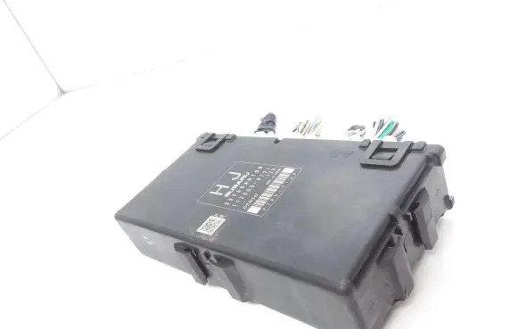 Subaru Impreza IV Other control units/modules 22765AH100 1128000171