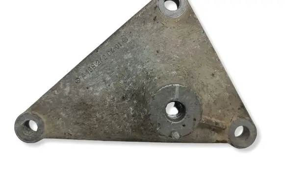 Mercedes-Benz A W168 Gearbox mounting bracket A1682420401 1682420401 087301