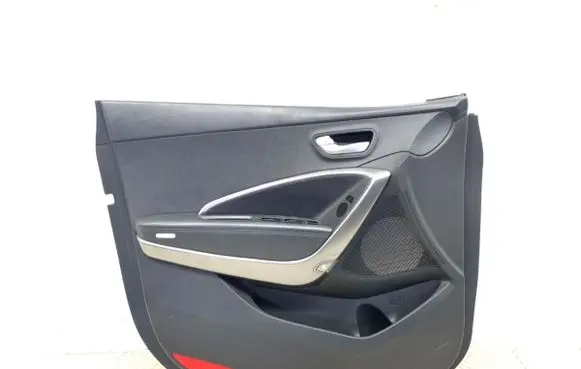 Hyundai Santa Fe Front door card panel trim 