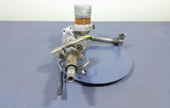 Toyota Corolla E10 Steering wheel axle 4525002R40