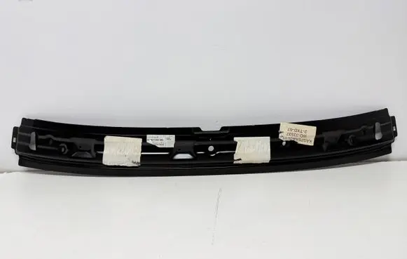 (B) Pillar trim (exterior)