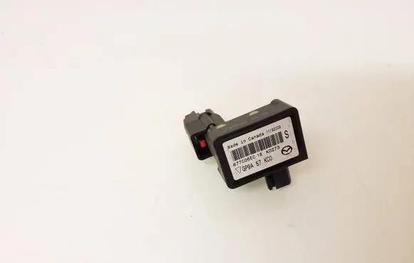 Mazda CX-7 Airbag deployment crash/impact sensor GP9A57KC0 677C06EC 11192009