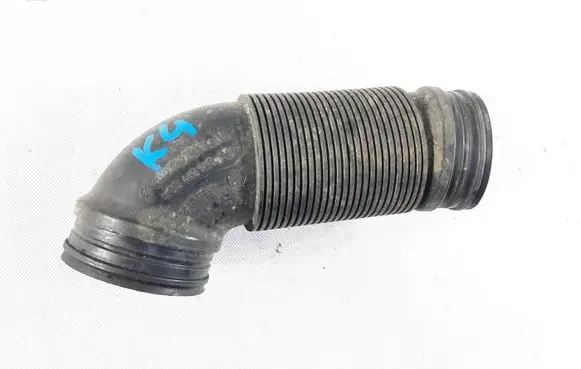 Audi A3 S3 8P Air intake hose/pipe 1K0129684B