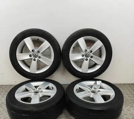 R16 alloy rim